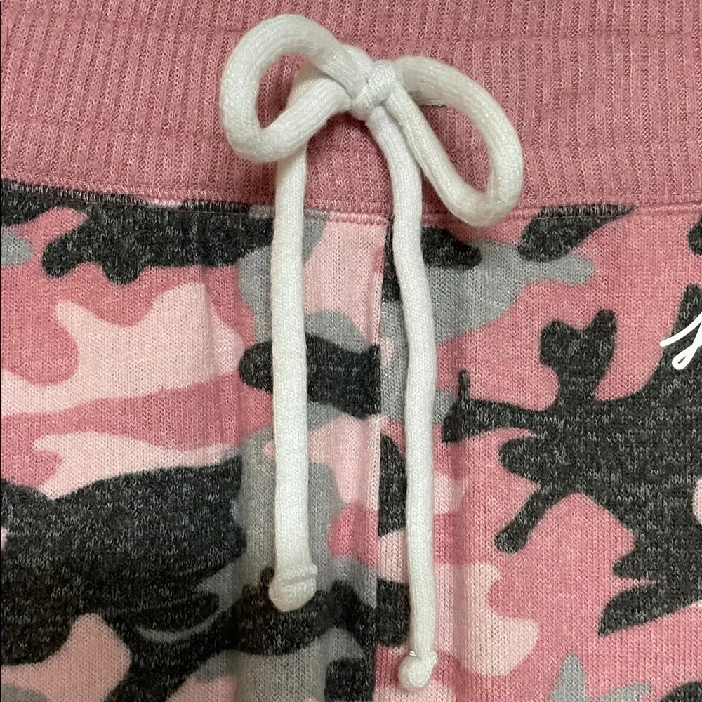 Justice size 10 Soft & Stretchy Pink and Gray Camo Joggers with Drawstring 2/$30